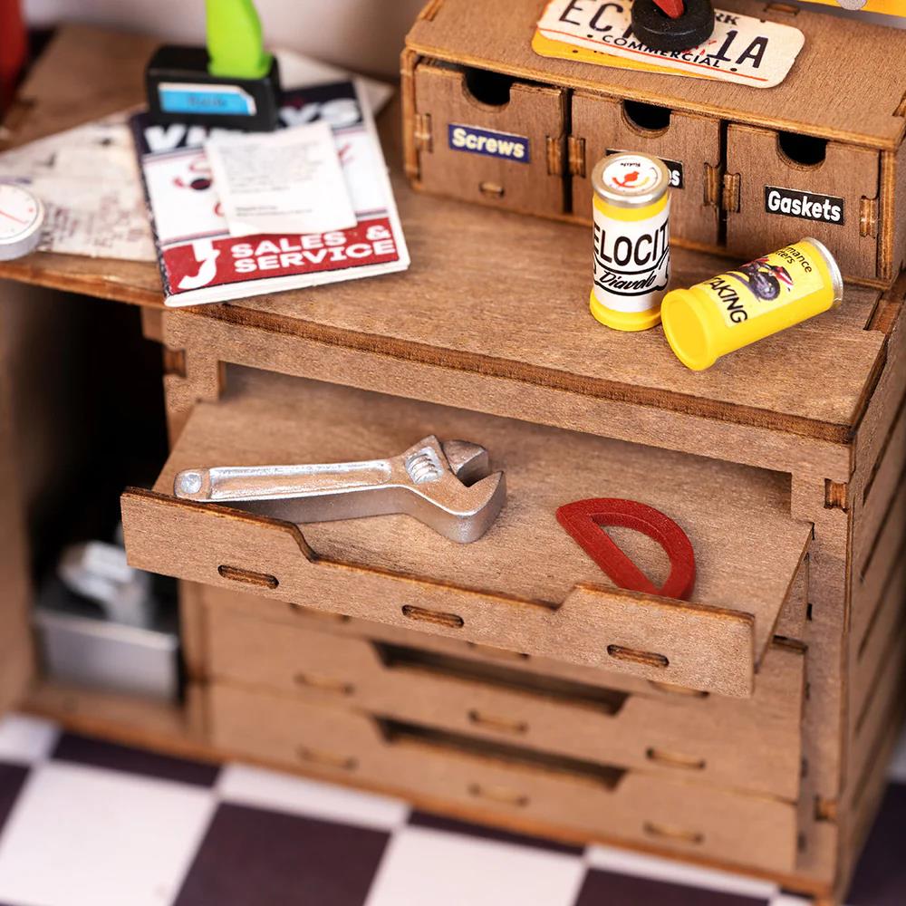 Robotime Rolife DIY Mini Model Kit - Garage Workshop – Midoco Art
