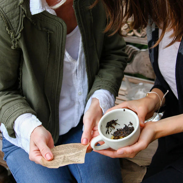 Tops Malibu Tea Leaf Fortune Reading Kit