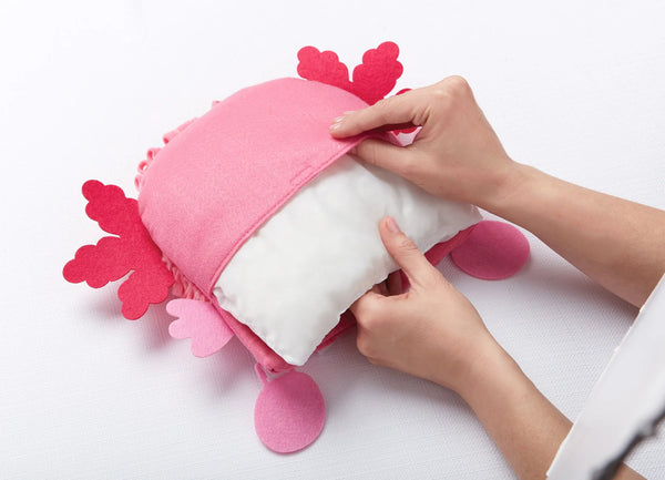 Bright Stripes Magic Scrunch Pillow Kit - Axolotl