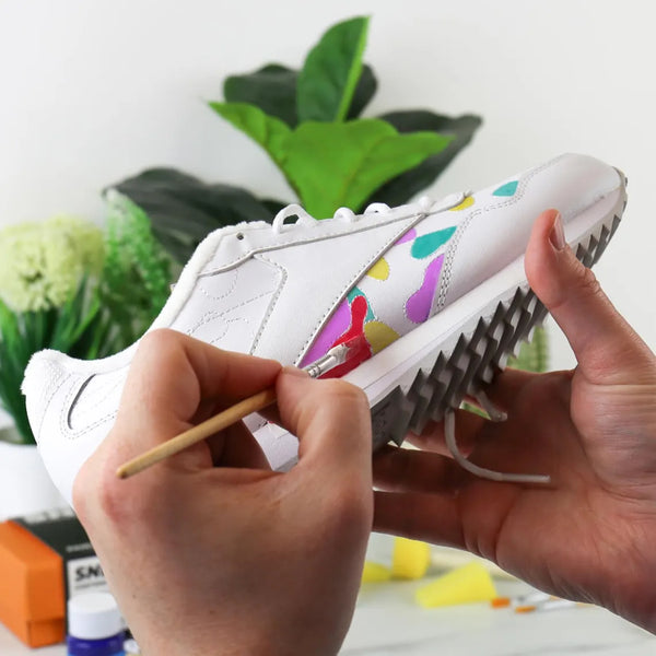 Gift Republic Sneaker Customization Kit
