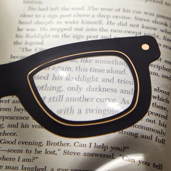 Galison Bookish Magnifying Bookmark - Classic Readers