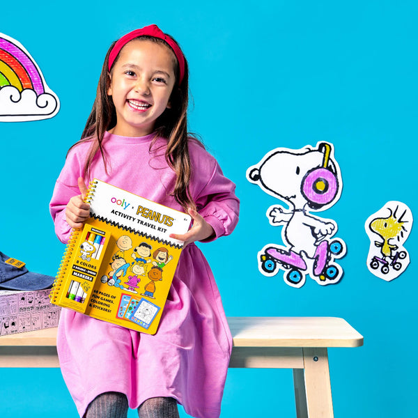 Ooly x Peanuts Activity Travel Kit & Double-Ended Markers