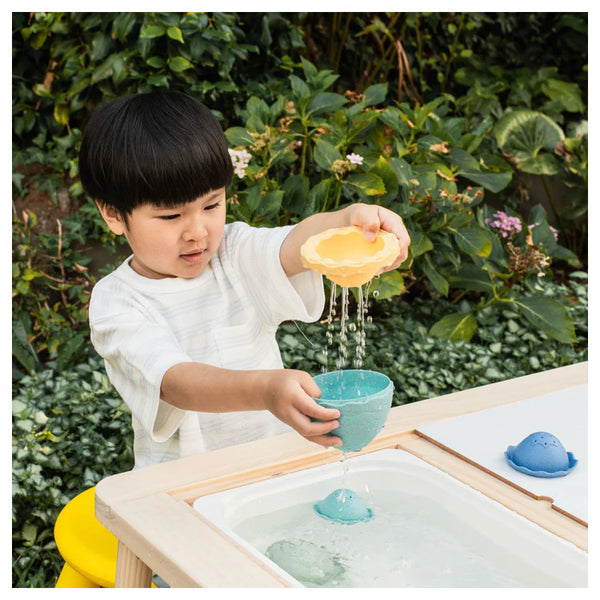 Tiger Tribe Stack & Pour Bath Toy Egg