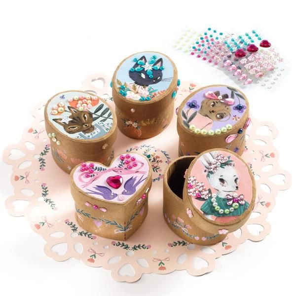 Djeco DIY Adorable Mini Boxes to Decorate