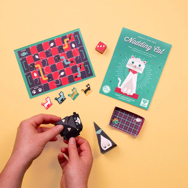 Clockwork Soldier papercraft Kit - Nodding Cat