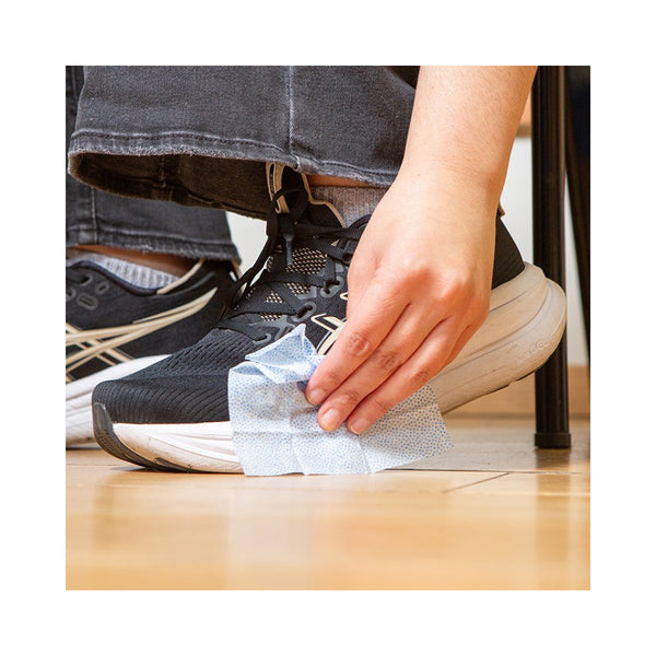 Kikkerland Sneaker Cleaning Wipes
