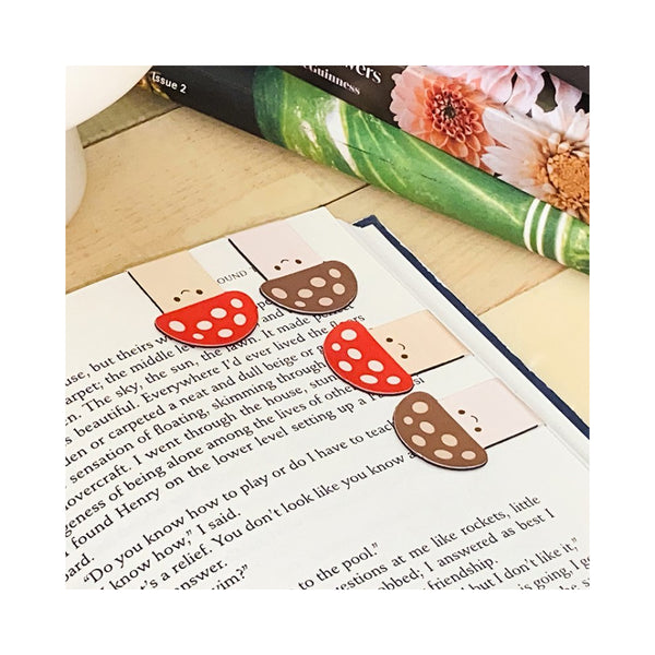 Kikkerland Magnetic Bookmarks 4pk - Mushroom