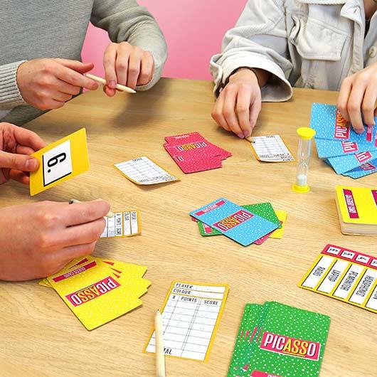 Gift Republic Picasso Drawing & Guessing Game